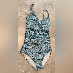 Tommy Bahama Blue Green Mosaic One-Piece Swimsuit | Size 6